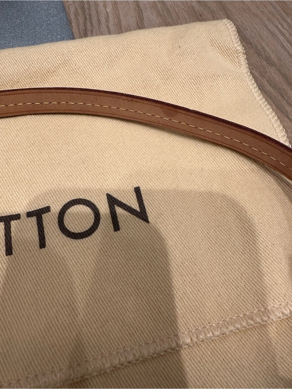 Louis Vuitton Monogram Pochette with additional Crossbody strap - Picture 13 of 16